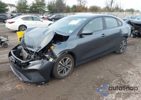 2024 Kia Forte Lxs из США, поврежденный, VIN 3KPF24AD2RE739162